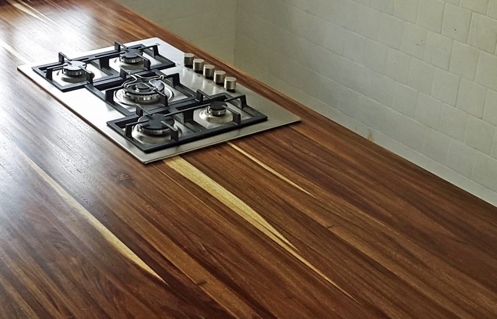 PAROTAS – Carpentry and Custom Furniture – MEXICO